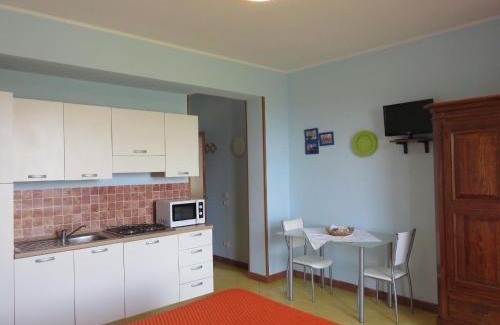 Santa Tecla Apartment | Einzimmerwohnung Mit Terrasse
