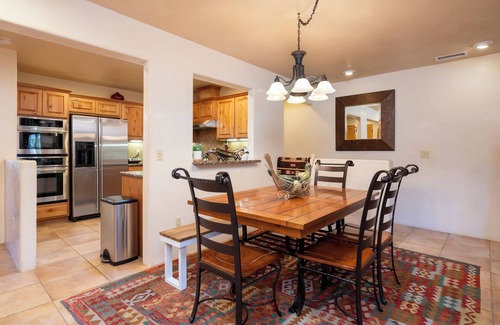 Downtown Santa Fe House | El Corazon by VTrips