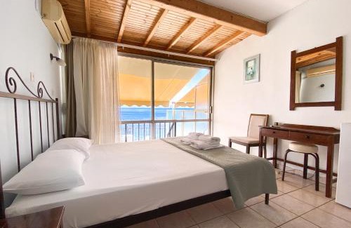 Benitses Hotel | El Greco hotel by Estia