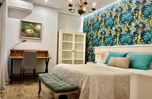 Consuegra House | El Patio de los Jazmines Boutique-House