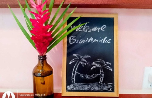 Cocles House | El Tucan Feliz I Jungle Tiny Guest House near Playa Cocles