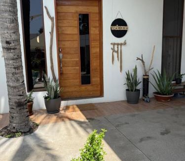 La Libertad House | El Tunco Villa Oya 2 Relax, Surf, yoga, family time in SurfCity