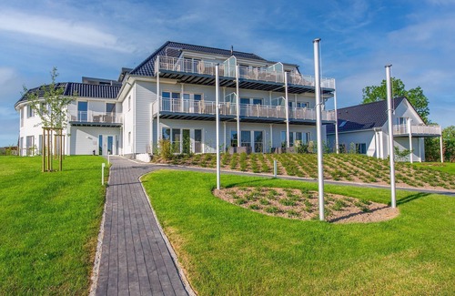 Krautsand Apartment | Elbe view apartment D2 R2 - south-facing terrace - Ferien auf Krautsand GmbH