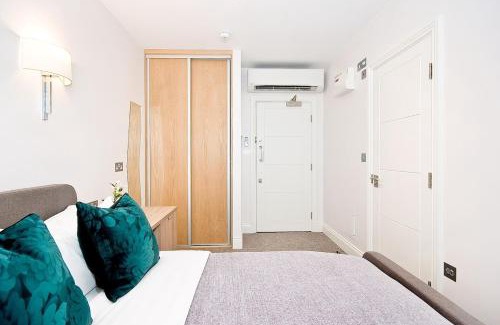 Temple Apartment | Eldon Chambers Pod 4 by City Living London