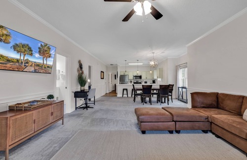 Central Myrtle Beach Condo | Elegant 3BR Condo- Magnolia North 101