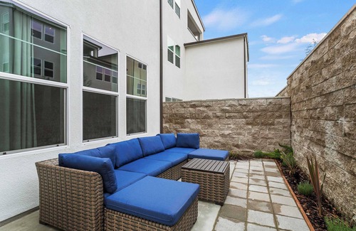 Lake Forest House | Elegant 5BR3B - Relaxing Patio｜Dedicated Workspace｜Pet-Friendly #41790