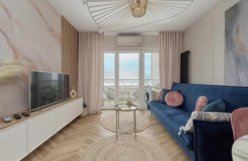 Krzyki Apartment | Elegant Apartment with Balcony Krakowska Wrocław by Renters Prestige