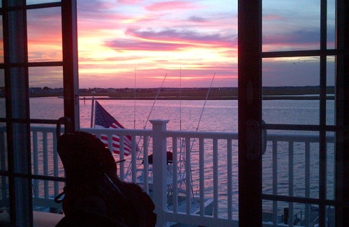 Stone Harbor House | Elegant Bayfront Cottage for Family Rental 3BR, 2.5 baths. bikes, kayak, dock