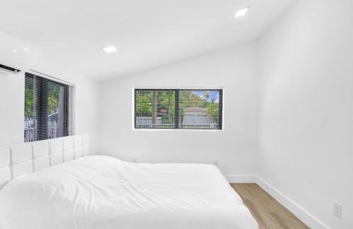 Miami Shores House | Elegant & Brand New Studio in Prime Location