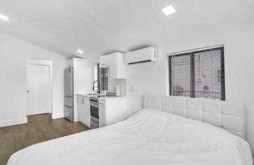 Miami Shores House | Elegant & Brand New Studio in Prime Location