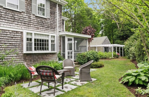 Cotuit House | Elegant Cotuit Beach Home – Walk to Beach & Dining, Beach Pass Included!
