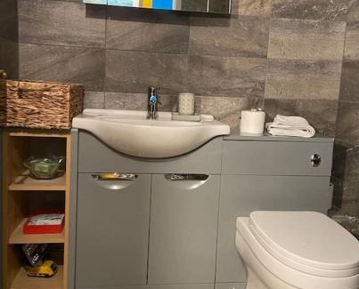 Oxford City Centre Apartment | Elegant Flat in Oxford Center with Parking