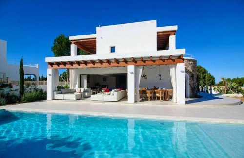 Port des Torrent House | Elegant House in Sant Josep de sa Talaia with Private Pool