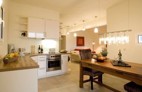 Istron Villa | Elegant villa with sea view and private pool near to the beach