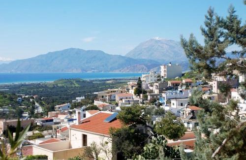 Kamilari Apartment | Eleni Apts