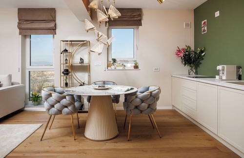 Davidesti Apartment | Eleni Rezidence w. private parking