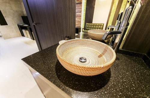 Hwaseong Hotel | Elga Hotel