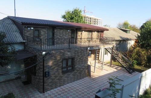 Uman Cabin | Elite & מקוה פרטי