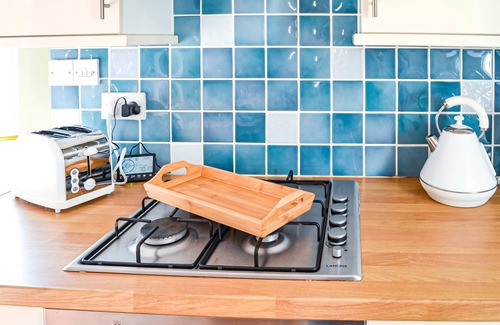 Grangetown Apartment | Ella Fitzgerald - Luxury 2 Bedroom Apt