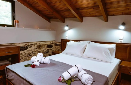 Perivolia House | Ellafos Traditional Living 3