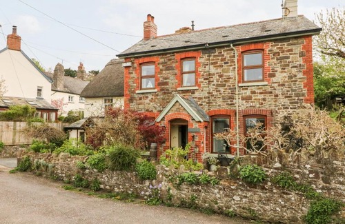 Westleigh House | Elm Cottage