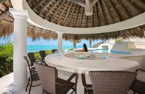 Juba Sound House | Emara West: Luxury Retreat with your own Private Beach
