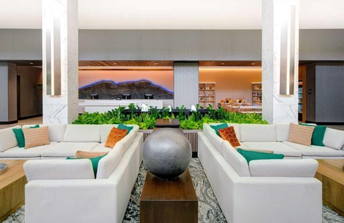 Alpharetta Hotel | Embassy Suites By Hilton Alpharetta Halcyon