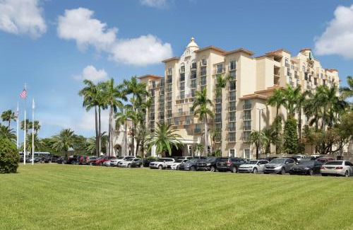 Seybold Hotel | Embassy Suites by Hilton Miami International Airport
