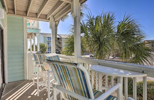 Emerald Isle Apartment | Emerald Isle Condo with Indoor Pool and Beach Access!