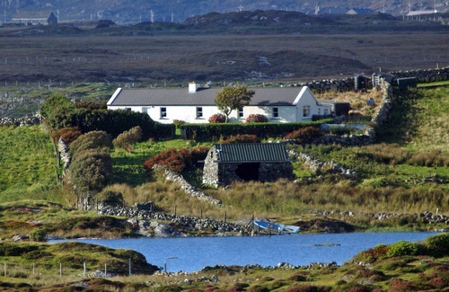 Ballyconneely Other | Emlaghmore Cottage - Four Bedroom House, Sleeps 8