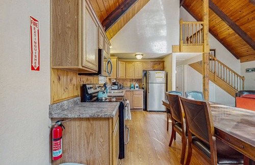 Pioneer Trail Ski Chalet | Enchanting alpine chalet with lots of room, deck, & grill - prime location