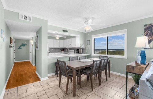 Duck Condo | End Unit Oceanfront condo 2 min to beach 1.5 if you run RELAX REJUVENATE