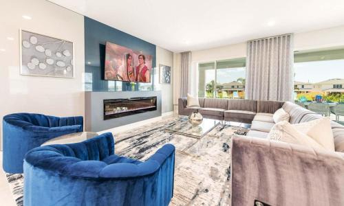 Bay Lake House | Energetic Bright 9 Bdrm Villa With Theater at Encore