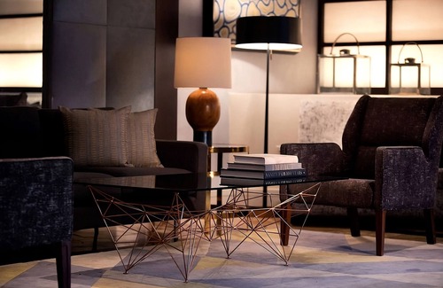 Dupont Circle Hotel | Enjoy a Hassle-Free and Suiting Stay! Pets are Allowed, with Outdoor Pool!