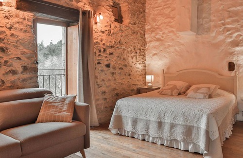 Saint-Fortunat-sur-Eyrieux House | Enjoy a magnificent mountain panorama in this luxury vacation home with pool and sauna.