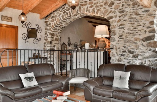 Saint-Fortunat-sur-Eyrieux House | Enjoy a magnificent mountain panorama in this luxury vacation home with pool and sauna.