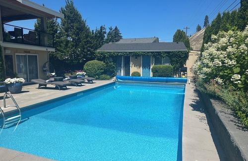 Okanagan-Similkameen House | Enjoy all the Okanagan has to offer - Come stay in our Suite Skaha Retreat!