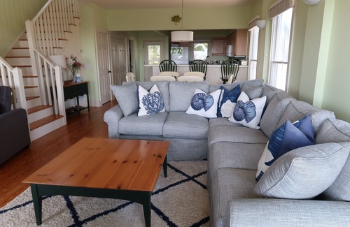 Flora's Bluff Cottage | Enjoy Beautiful fall ocean views from this charming cottage-Bald Head Island
