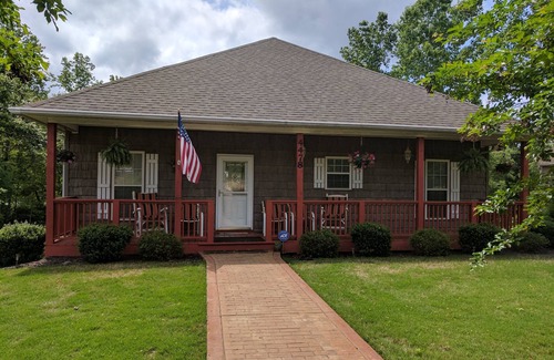 Lake Norman of Catawba House | Enjoy Family Time At The Lake
