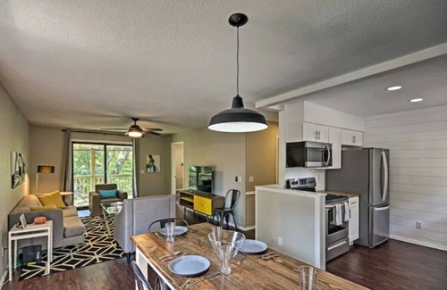 Bella Vista House | Enjoy Sunsets at 4BR retreat - family sized Golf Bike Hike Swim or Pickleball