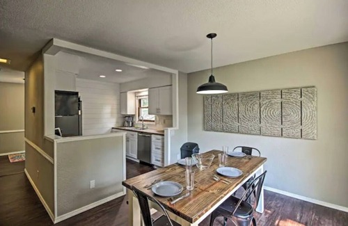 Bella Vista House | Enjoy Sunsets at 4BR retreat - family sized Golf Bike Hike Swim or Pickleball