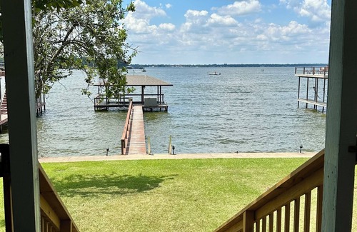 Carolyn Estates House | Enjoy the Best Sunsets on the Lake! Large cove with views across the lake!