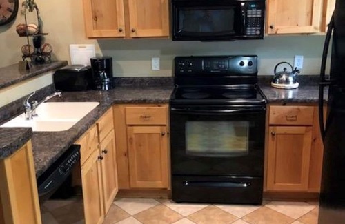 Lake Shore Condo | Enjoy the Complete Gull Lake experience! #140