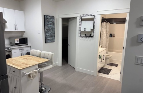 Saskatoon House | Enjoy “The Cozy villa 3.0”n2-bedroom building in fantastic Saskatoon with AC