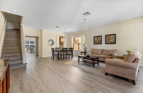 Bellavida House | Enjoy the Large Pool - 6BR BL220