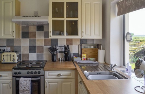 Market Rasen Cottage | Enjoy the open views with lovely walks through the woods.