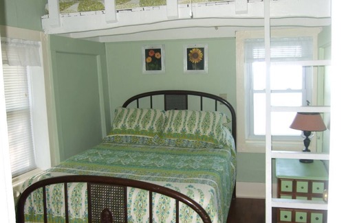 Mitiwanga Other | Enjoy the View From this Charming Lakefront House in Private Park