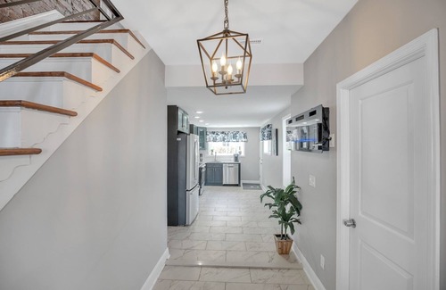 Fishtown House | Enjoy Your Stay in this Amazing Location in Philadelphia! by RedAwning