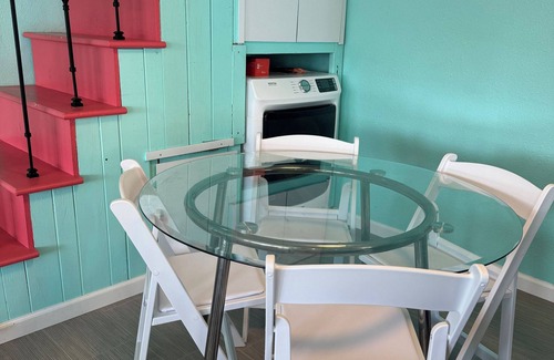 Belfair House | Enjoyable house with WiFi in Hood Canal beach front.