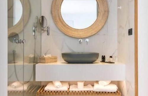 Malia Hotel | Enorme Ammos Beach